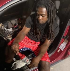 Meet your Posher, Tyrone